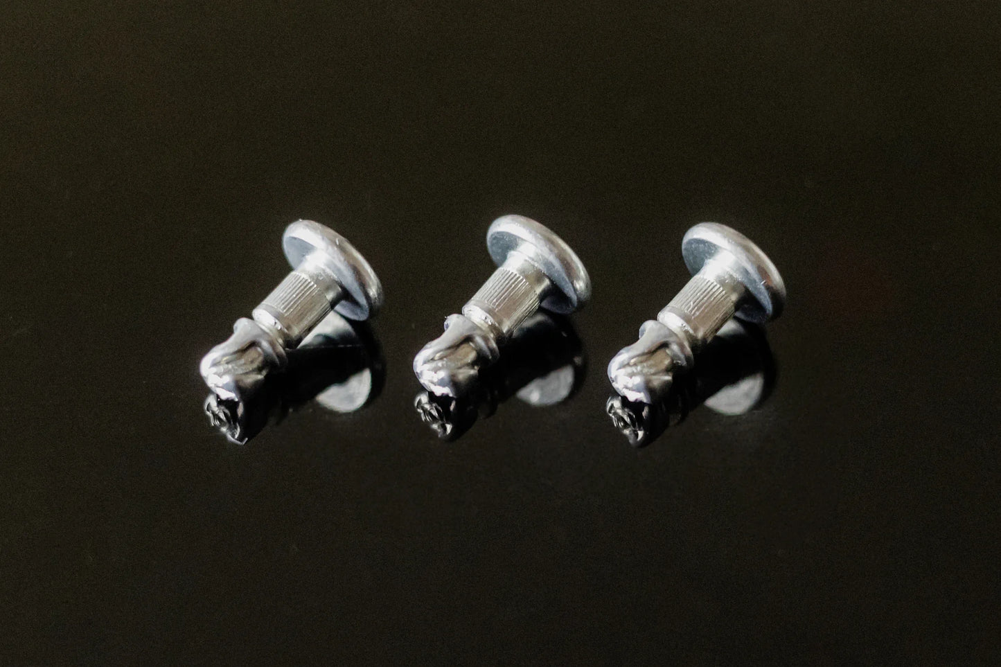 Fijaciones Dzus para Aprilia RSV4 2015- 2020