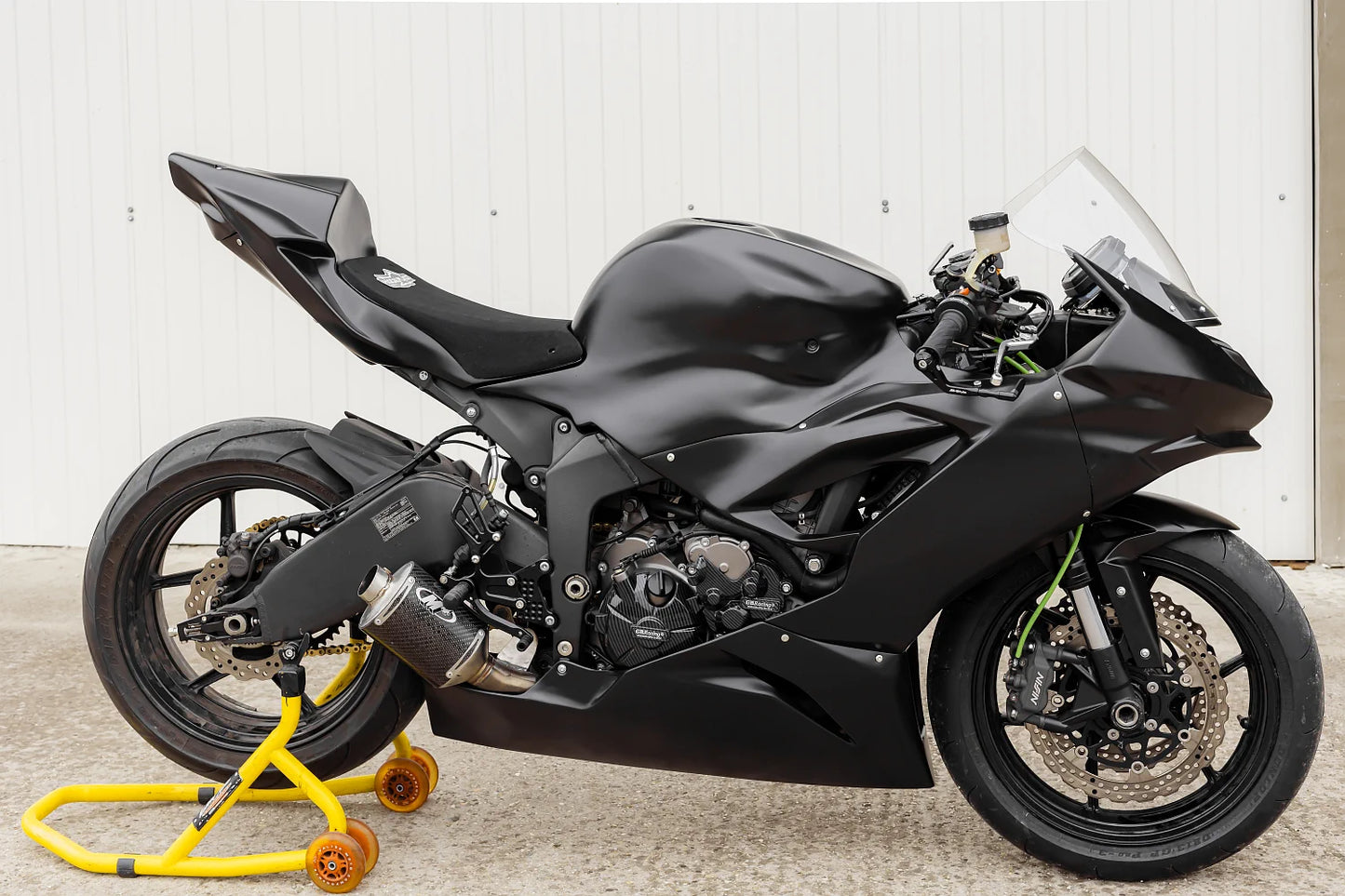 Kawasaki ZX6R 2019 - 2023 Complete set of Race fairings with tank cover