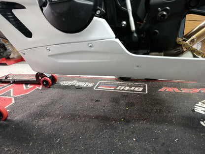 YAMAHA R9 2025 Complete set of Race fairings with Tank cover